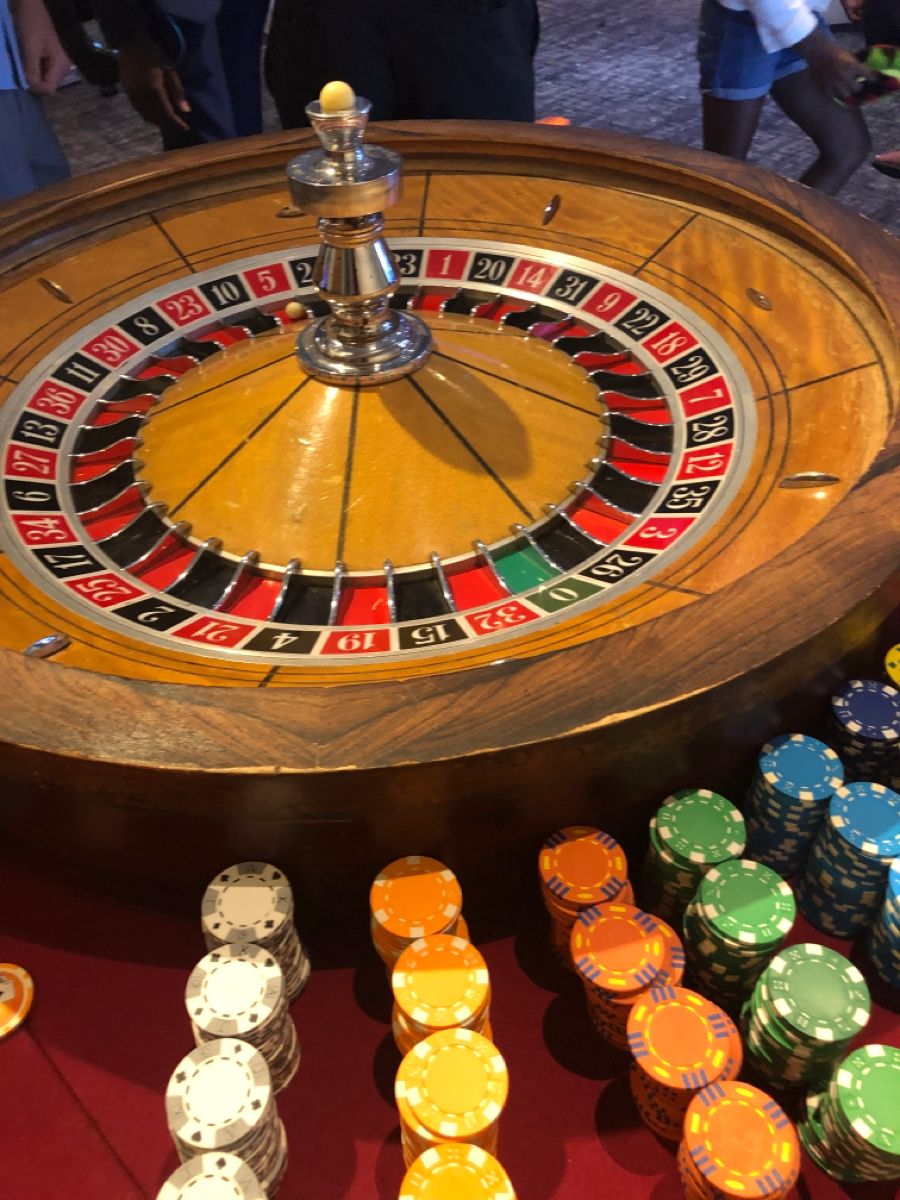 The Gardens Casino کھلاڑیوں کے لیے لائیو کیسینو سیکشن
